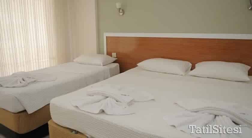 Koz Eliba Otel Çeşme